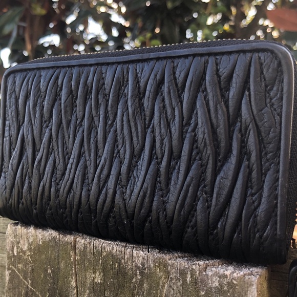 Coach Black Leather Vine Gathered Bag & Wallet Set - Picture 4 of 8